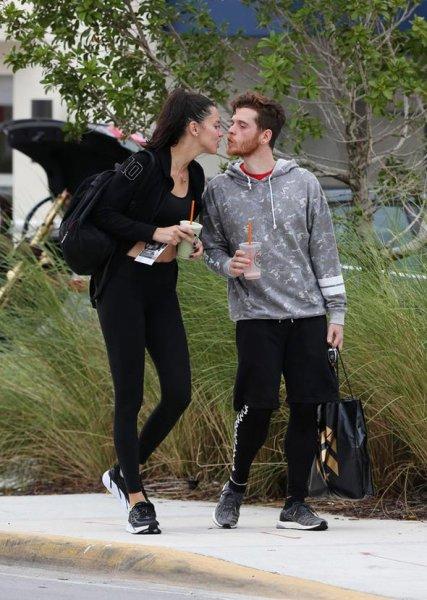 Adriana Lime ile Metin Hara Miami sokaklarında