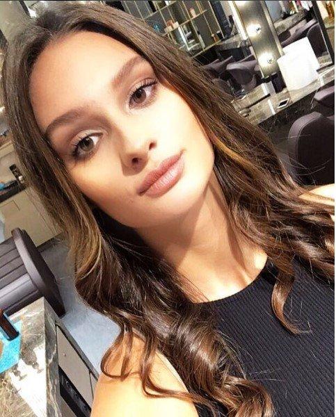 Türkiye'yi Miss Universe'te temsil edecek güzel Pınar Tartan