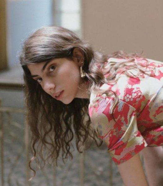 Manken Öykü Baştaş'tan takipçisine sert cevap 