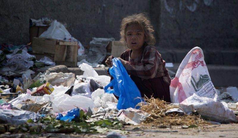 Pakistan'da yoksul kız çocuklarının yaşam mücadelesi