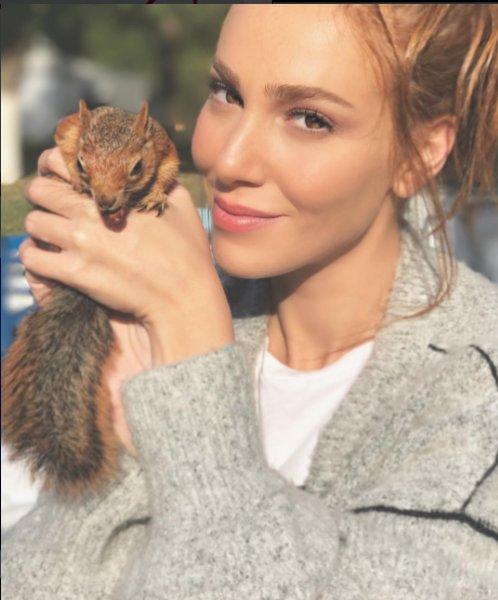 Ünlülerin en çok beğenilen sosyal medya fotoğrafları 