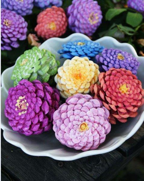 Dekorasyonda kozalak süslemeleri 