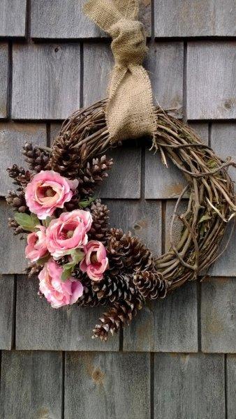 Dekorasyonda kozalak süslemeleri 