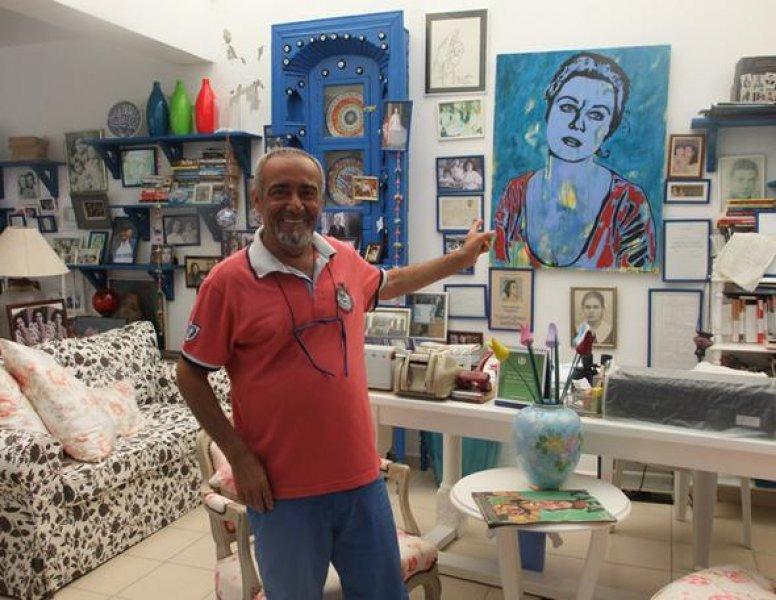 Usta oyuncu Fatma Girik'in mütevazı evi 