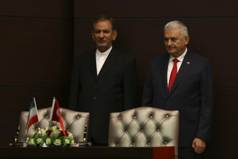 Başbakan Yıldırım, İshak Cihangiri ile basın toplantısı düzenledi - Resim 11