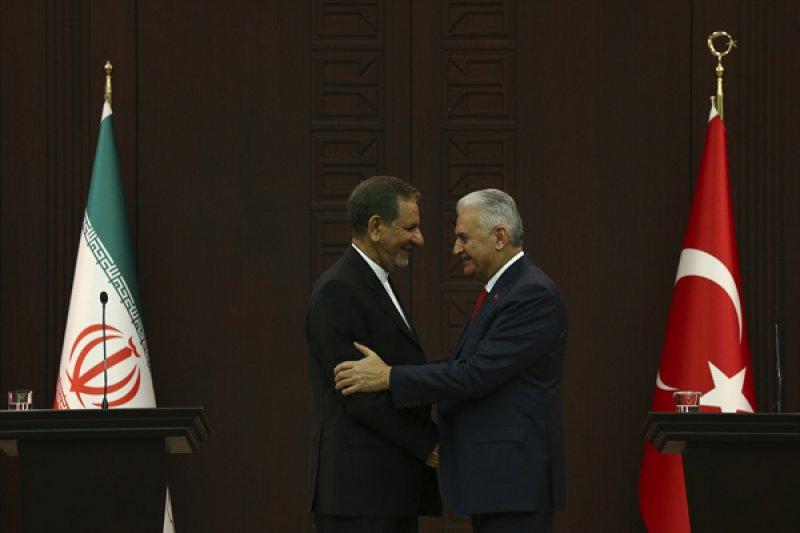 Başbakan Yıldırım, İshak Cihangiri ile basın toplantısı düzenledi - Resim 2