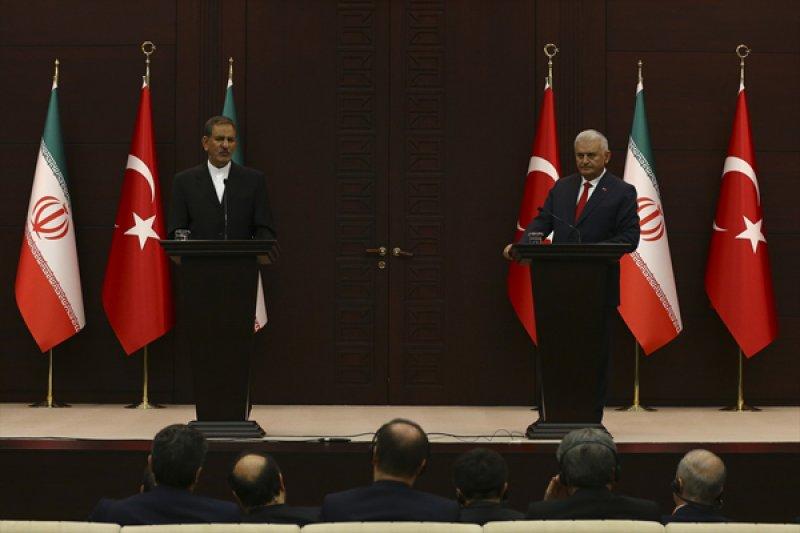 Başbakan Yıldırım, İshak Cihangiri ile basın toplantısı düzenledi - Resim 5