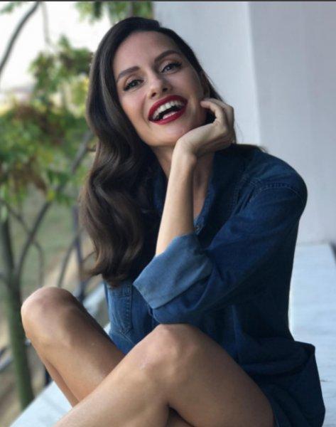 Yasemin Özilhan da estetik yaptıran ünlülerden 