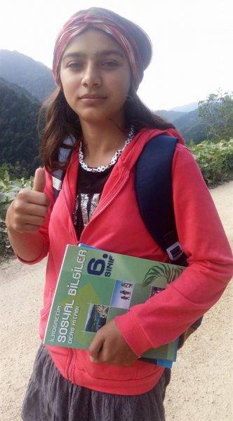 Rizeli kız Hamdu Sena Bilgin Cumhurbaşkanın özel davetlisi oldu