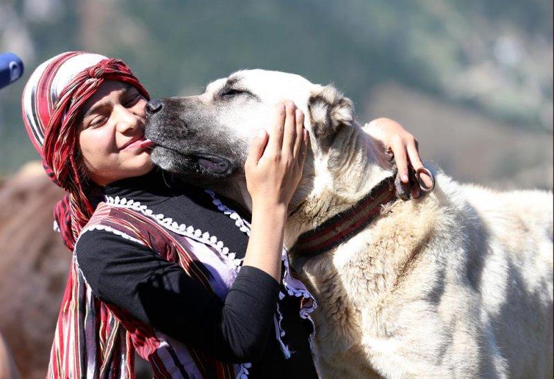 Rizeli kız Hamdu Sena Bilgin Cumhurbaşkanın özel davetlisi oldu