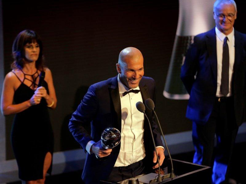 FIFA Yılın Futbolcusu Ödülü Ronaldo'nun oldu