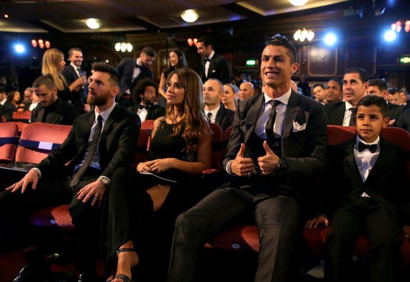 FIFA Yılın Futbolcusu Ödülü Ronaldo'nun oldu