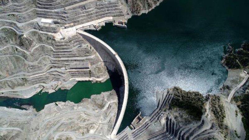 Türkiye'nin en yüksek barajı 4 yılda 2.2 milyon kişinin elektriğini karşıladı