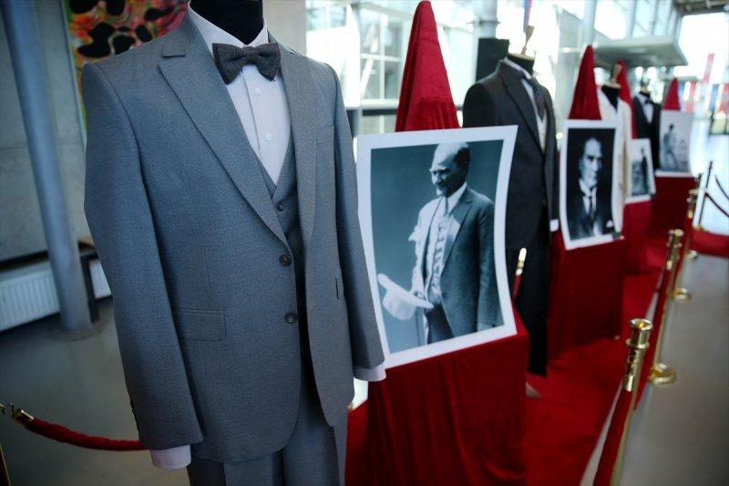 Mustafa Kemal Atatürk'ün kıyafetleri