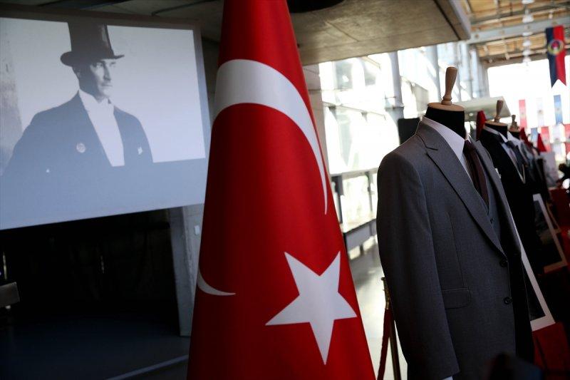 Mustafa Kemal Atatürk'ün kıyafetleri