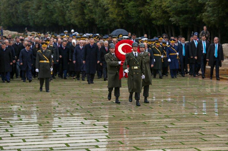 Devlet erkanı Anıtkabir'de