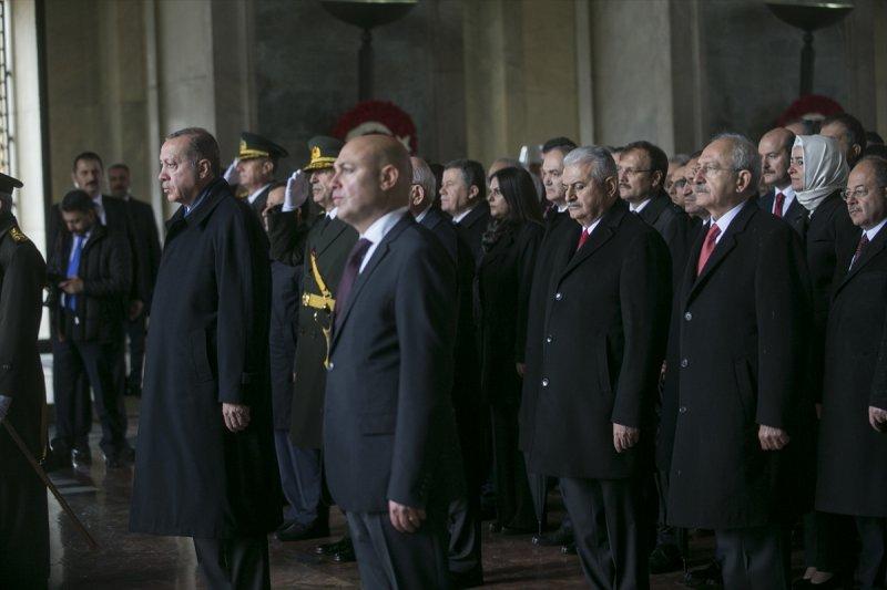 Devlet erkanı Anıtkabir'de