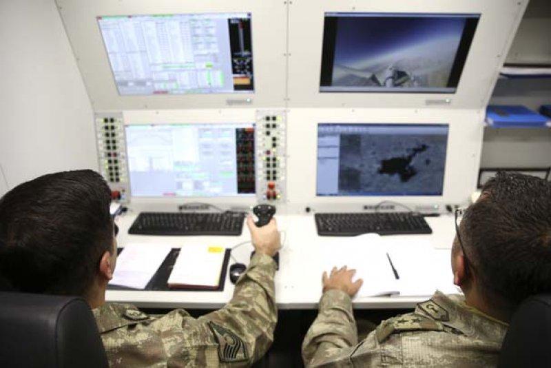 Jandarma İHA'larla teröristlere göz açtırmıyor