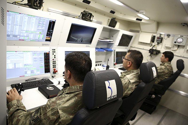 Jandarma İHA'larla teröristlere göz açtırmıyor