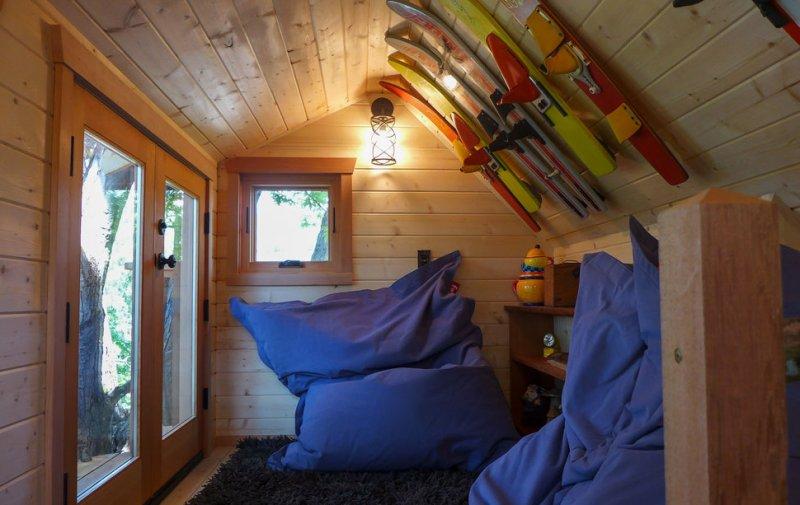 Ağaç dallarının arasına yapılan muhteşem ev