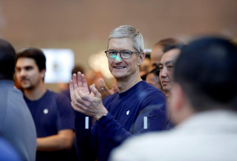 ABD'de iPhone X satışta