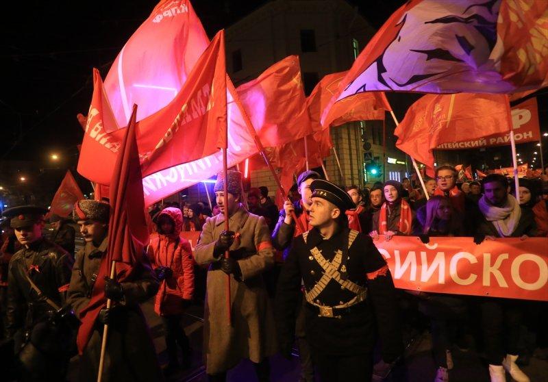 Rusya'da Bolşevik devriminin 100. yılı kutlamaları