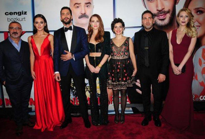 Film galasında şıklık yarışı