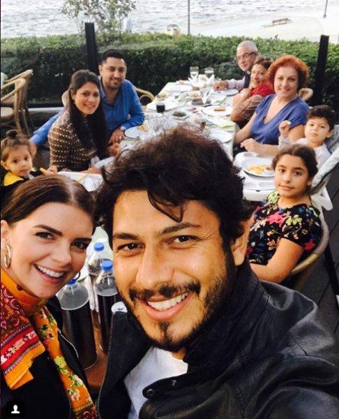 Pelin Karahan: Eşimle günde 15 defa Facetime'dan görüşüyoruz  - Resim 5