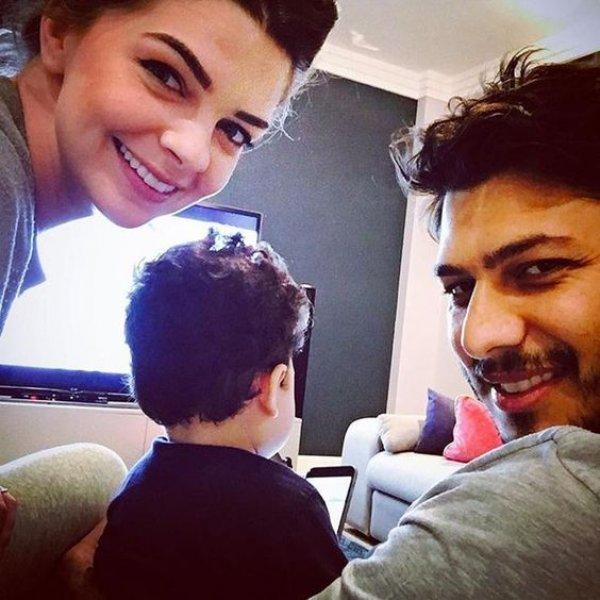 Pelin Karahan: Eşimle günde 15 defa Facetime'dan görüşüyoruz  - Resim 24