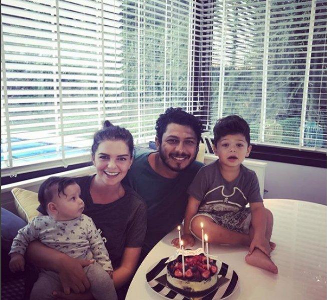 Pelin Karahan: Eşimle günde 15 defa Facetime'dan görüşüyoruz  - Resim 6