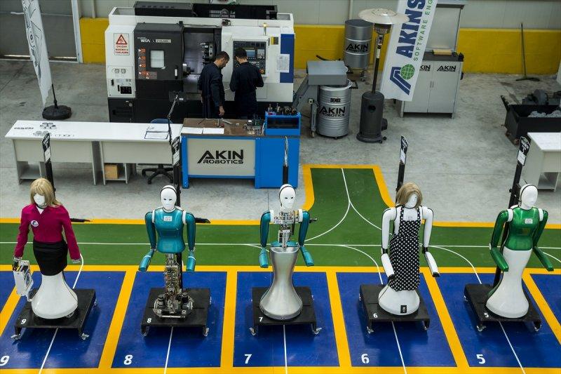 Türkiye'nin ilk insansı robot fabrikası açıldı