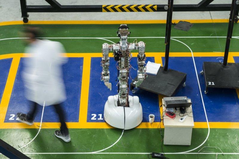 Türkiye'nin ilk insansı robot fabrikası açıldı