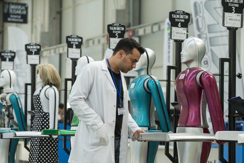 Türkiye'nin ilk insansı robot fabrikası açıldı