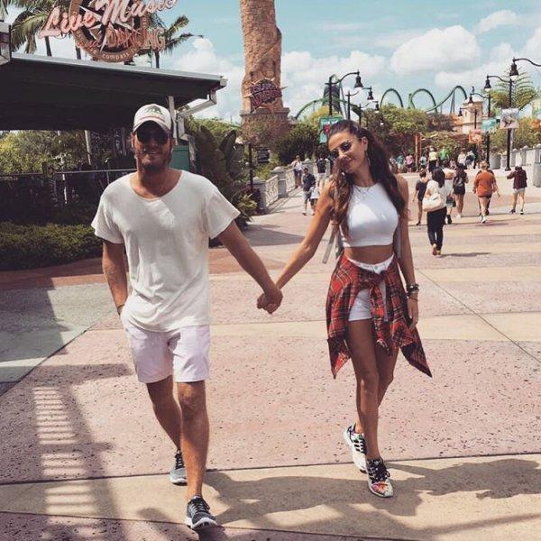 Kıvanç Tatlıtuğ ve Başak Dizer yeni evlerine taşındı