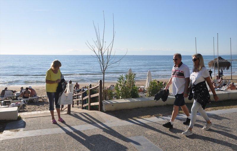 Antalya'da kasımda deniz keyfi