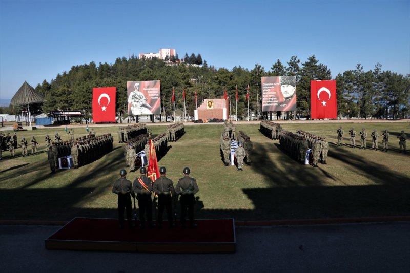 Isparta ve Burdur'da acemi erler yemin etti