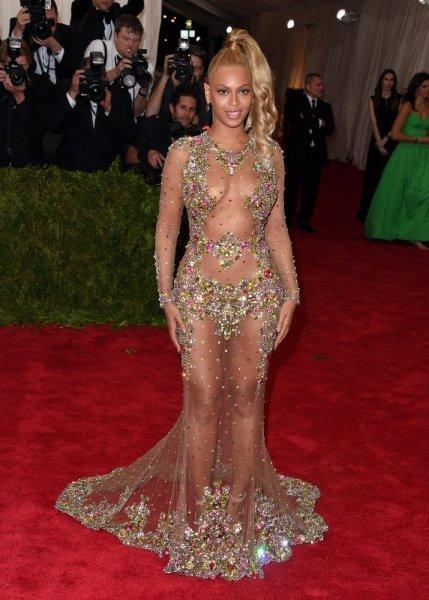 Ünlü rapçi Jay Z eşi Beyonce'yi aldattığını itiraf etti