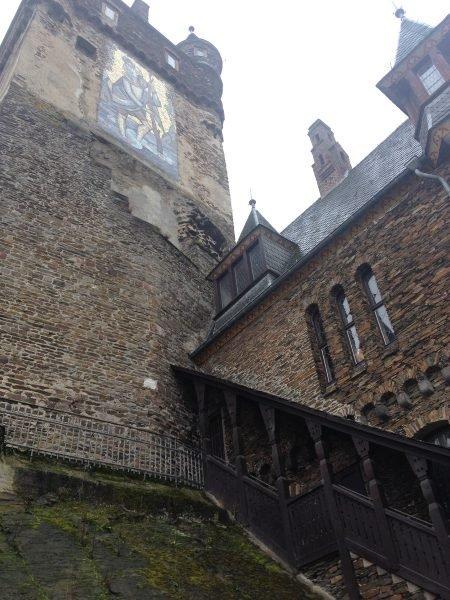 12. yüzyıldan kalan Cochem Kalesi