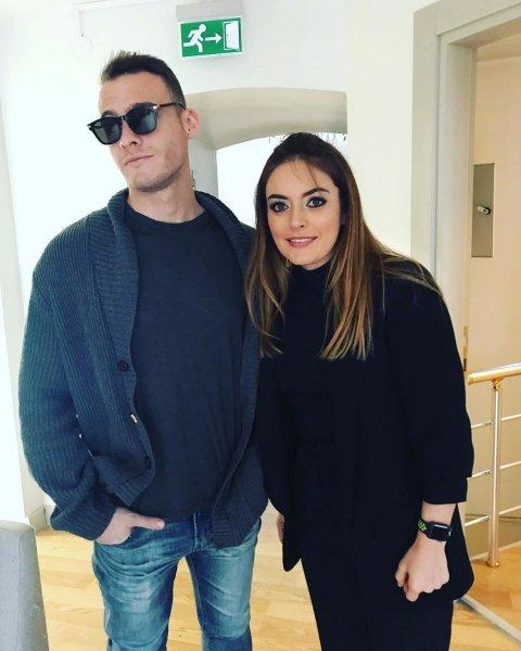 Ezgi Mola'nın ünlüler günlüğü