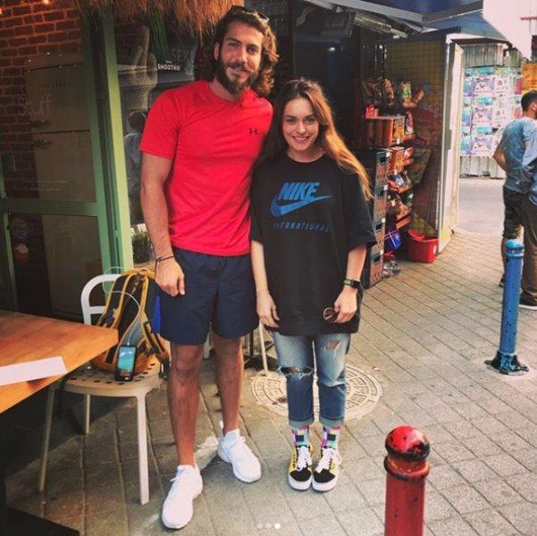 Ezgi Mola'nın ünlüler günlüğü