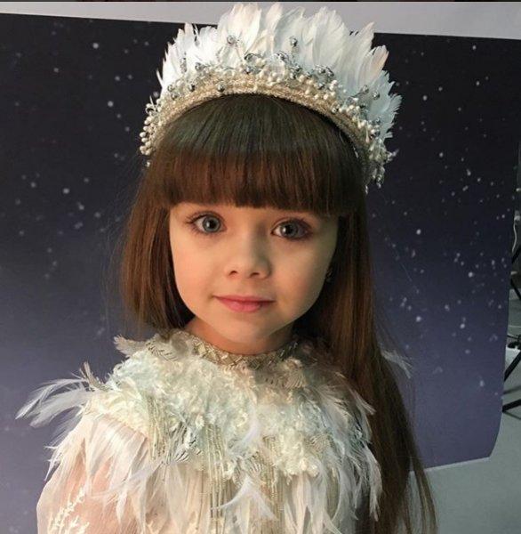 Dünyanın en güzel kız çocuğu: Anastasya Knyazeva