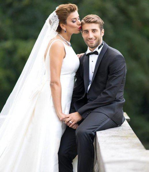 Futbolcularla aşk yaşayan ünlü isimler