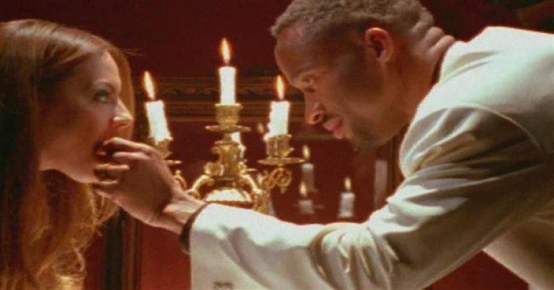 Futbolcularla aşk yaşayan ünlü isimler