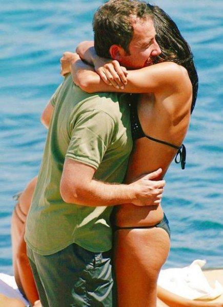 Futbolcularla aşk yaşayan ünlü isimler