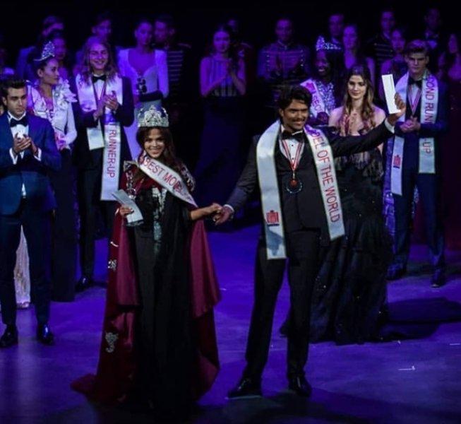 Best Model of The World birincisi Aslıhan Karalar 