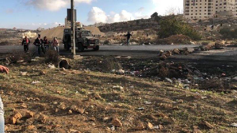Ramallah’ta Türk bayraklı protestocu dikkat çekti