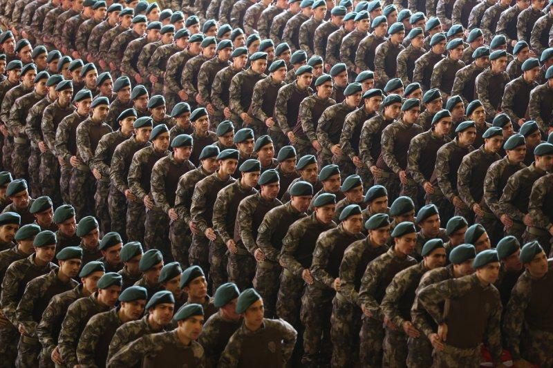 Balıkesir'de özel harekat polisleri yemin etti