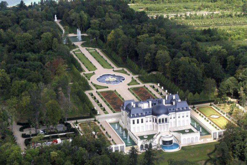 Suudi Arabistan'ın veliaht prensi dünyanın en pahalı evini satın aldı