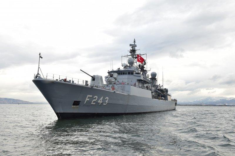 Yüzen ordu, 'TCG Yıldırım'