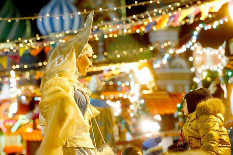 Moskova sokakları ışıl ışıl